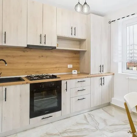 Unique Apartment *